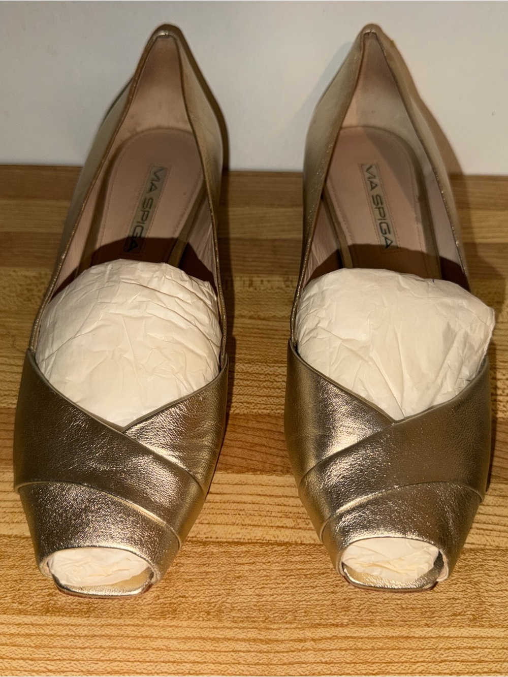 Vintage Via Spiga Metallic Gold Peep-Toe Flats